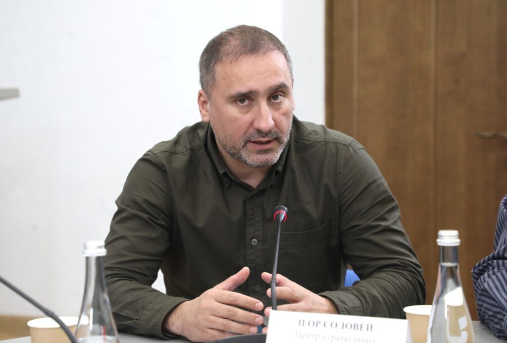 ايغور سولوفي - مدير مركز التواصل الاسترتيجي و امن المعلومات