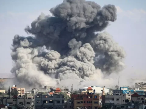 القصف الاسرائيلي لرفح في قطاع غزة